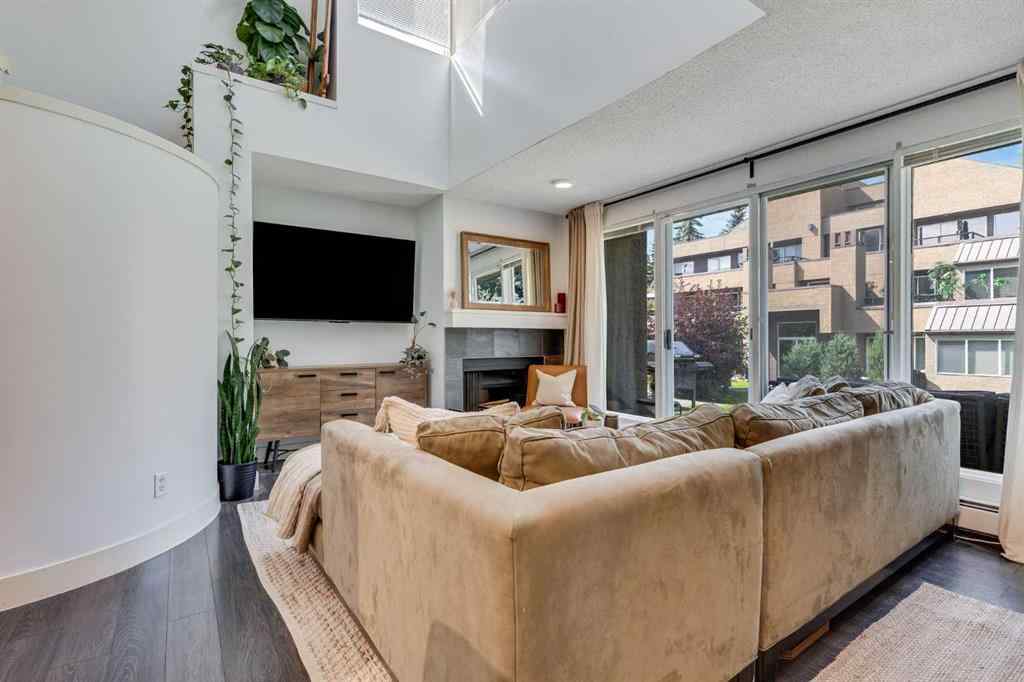 MLS® A2249210 - Unit #10 203 Village Terrace SW in Patterson Calgary, Residential