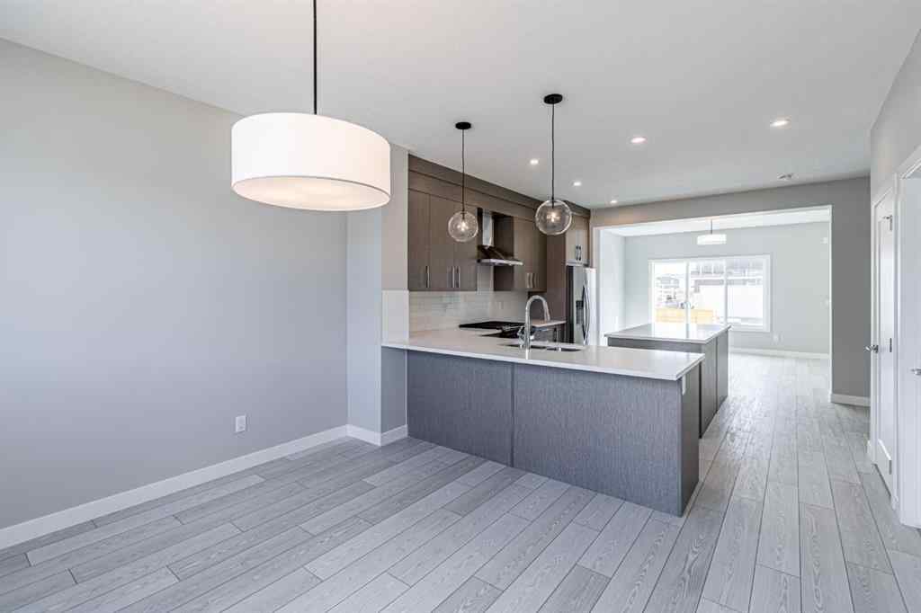 MLS® A2249217 - 121 Dawson Wharf View  SE in Dawson\'s Landing Chestermere, Residential