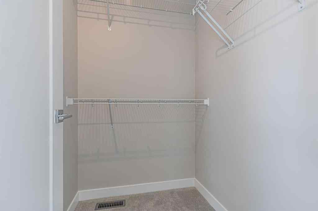 MLS® A2249217 - 121 Dawson Wharf View  SE in Dawson\'s Landing Chestermere, Residential