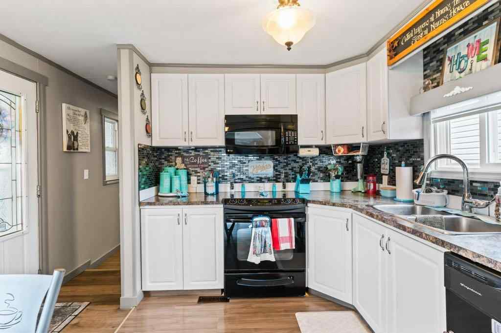 MLS® A2249224 - Unit #116 6220 17 Avenue SE in Red Carpet Calgary, Mobile
