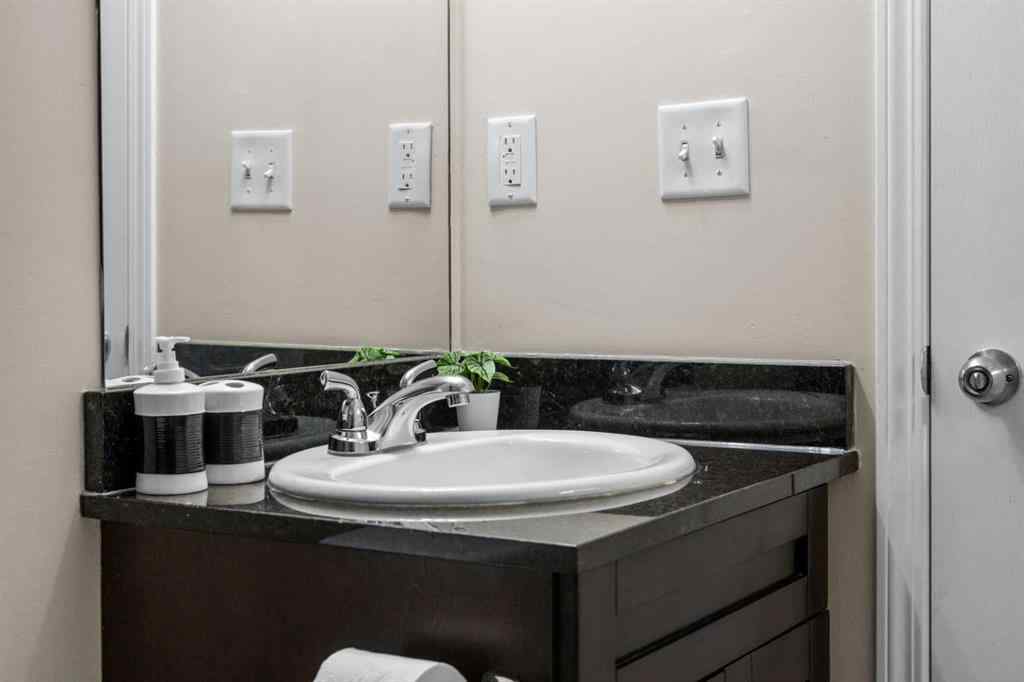 MLS® A2249226 - Unit #204 7130 80 Avenue NE in Saddle Ridge Calgary, Residential