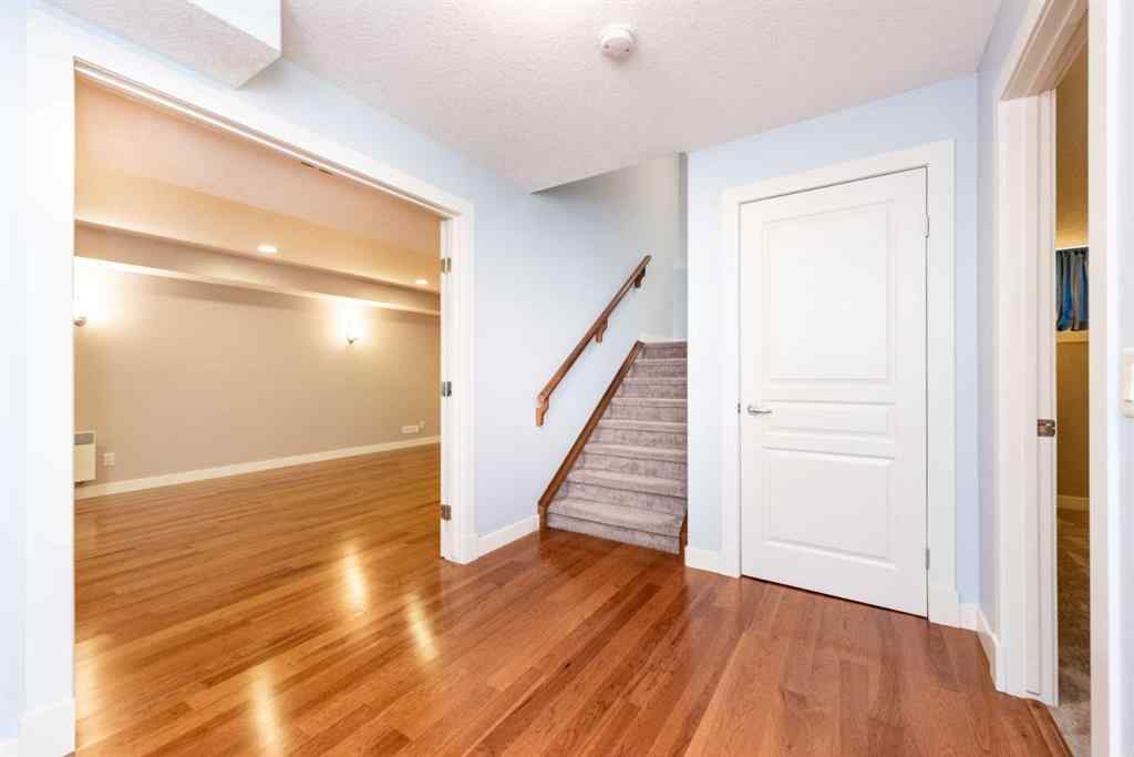 MLS® A2249227 - 122 Tuscany Glen Place NW in Tuscany Calgary, Residential