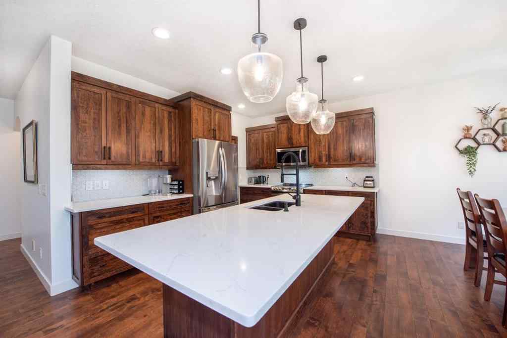 MLS® A2249227 - 122 Tuscany Glen Place NW in Tuscany Calgary, Residential