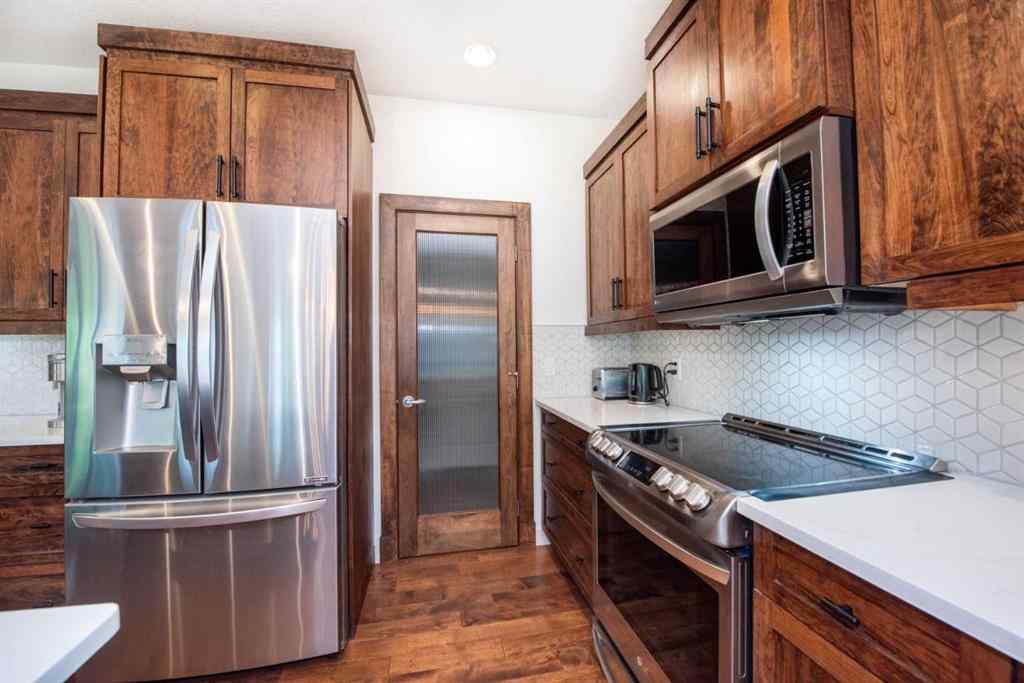 MLS® A2249227 - 122 Tuscany Glen Place NW in Tuscany Calgary, Residential