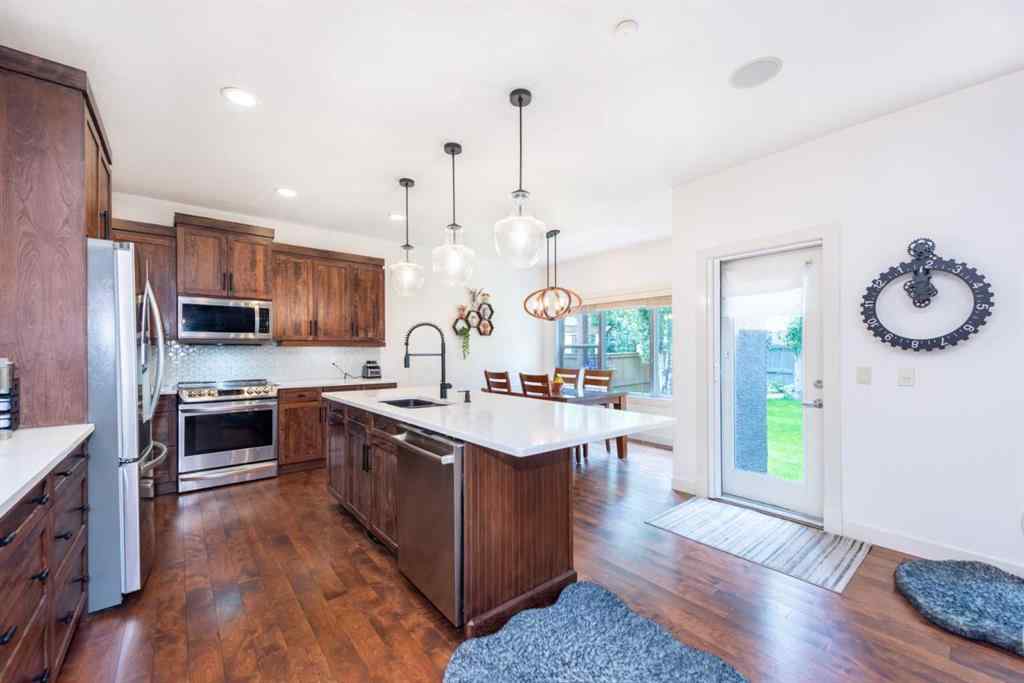 MLS® A2249227 - 122 Tuscany Glen Place NW in Tuscany Calgary, Residential