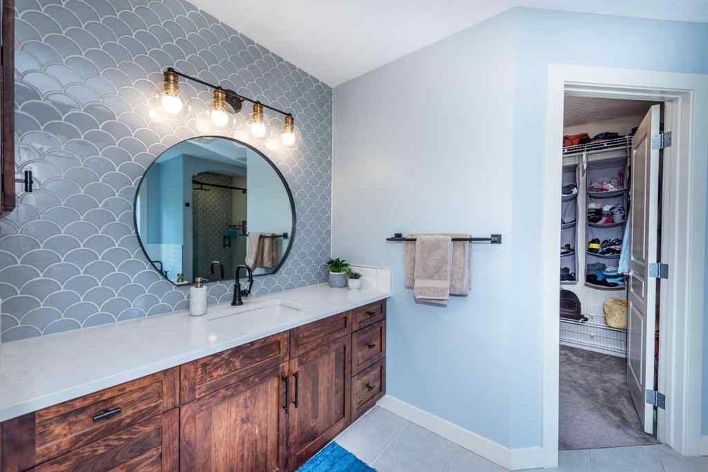 MLS® A2249227 - 122 Tuscany Glen Place NW in Tuscany Calgary, Residential