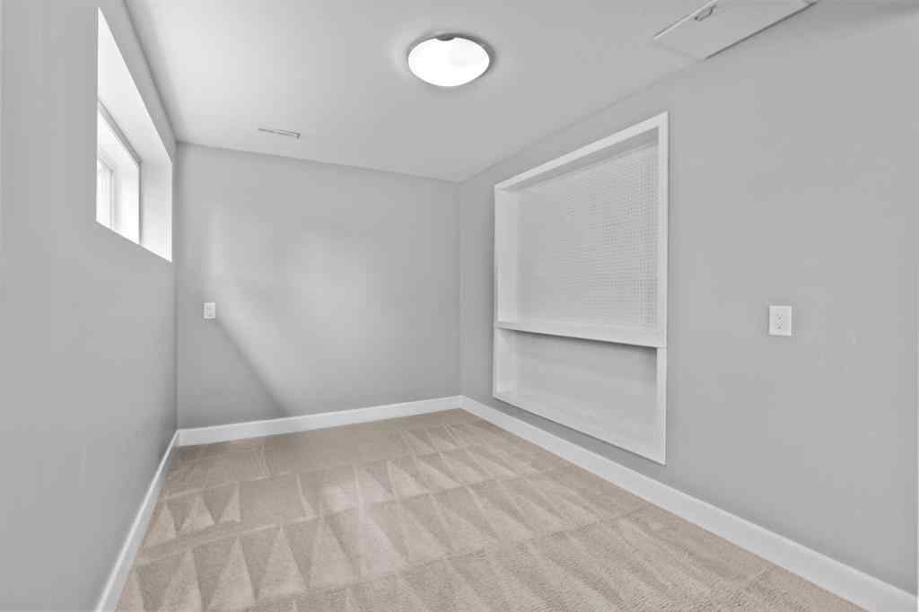 MLS® A2249230 - 48 Shawcliffe Place SW in Shawnessy Calgary, Residential