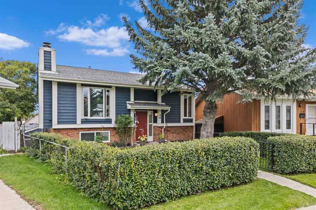 MLS® A2249230 - 48 Shawcliffe Place SW in Shawnessy Calgary, Residential