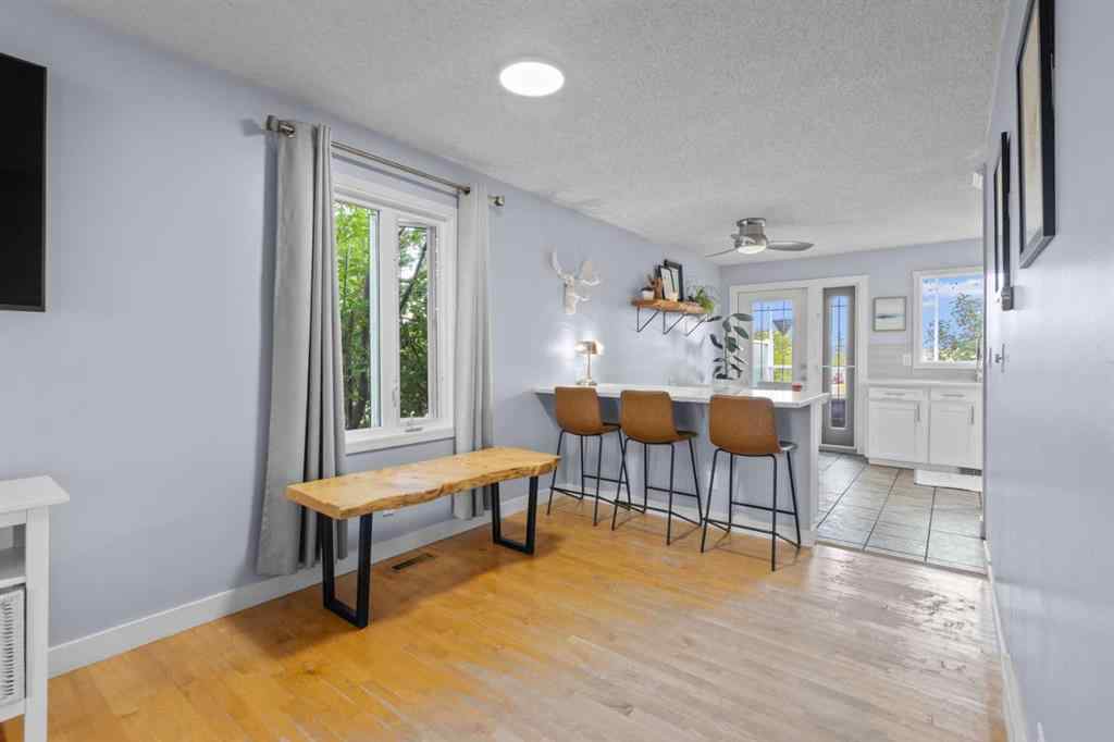 MLS® A2249230 - 48 Shawcliffe Place SW in Shawnessy Calgary, Residential