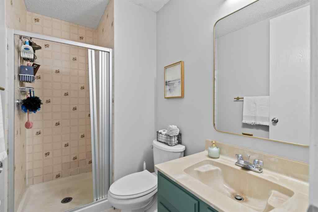 MLS® A2249230 - 48 Shawcliffe Place SW in Shawnessy Calgary, Residential