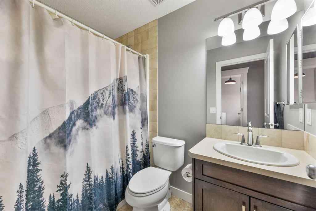 MLS® A2249234 - 112 Kingsbridge Way  in Kings Heights Airdrie, Residential
