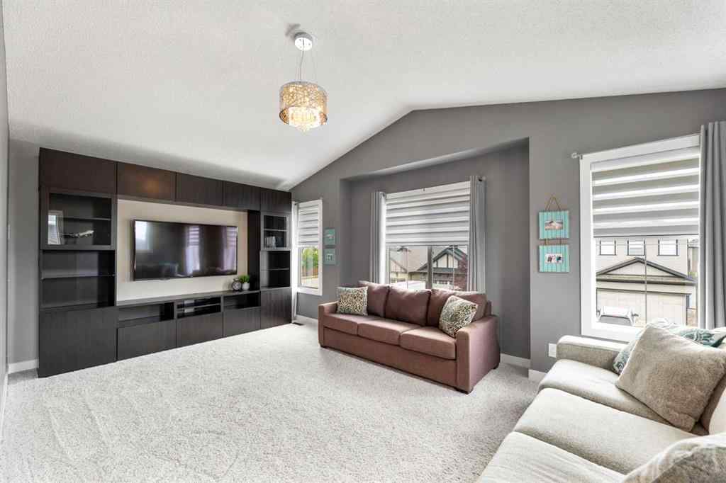 MLS® A2249234 - 112 Kingsbridge Way  in Kings Heights Airdrie, Residential