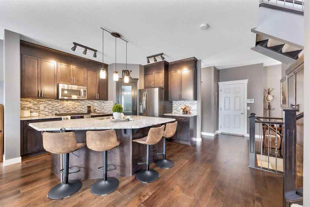 MLS® A2249234 - 112 Kingsbridge Way  in Kings Heights Airdrie, Residential