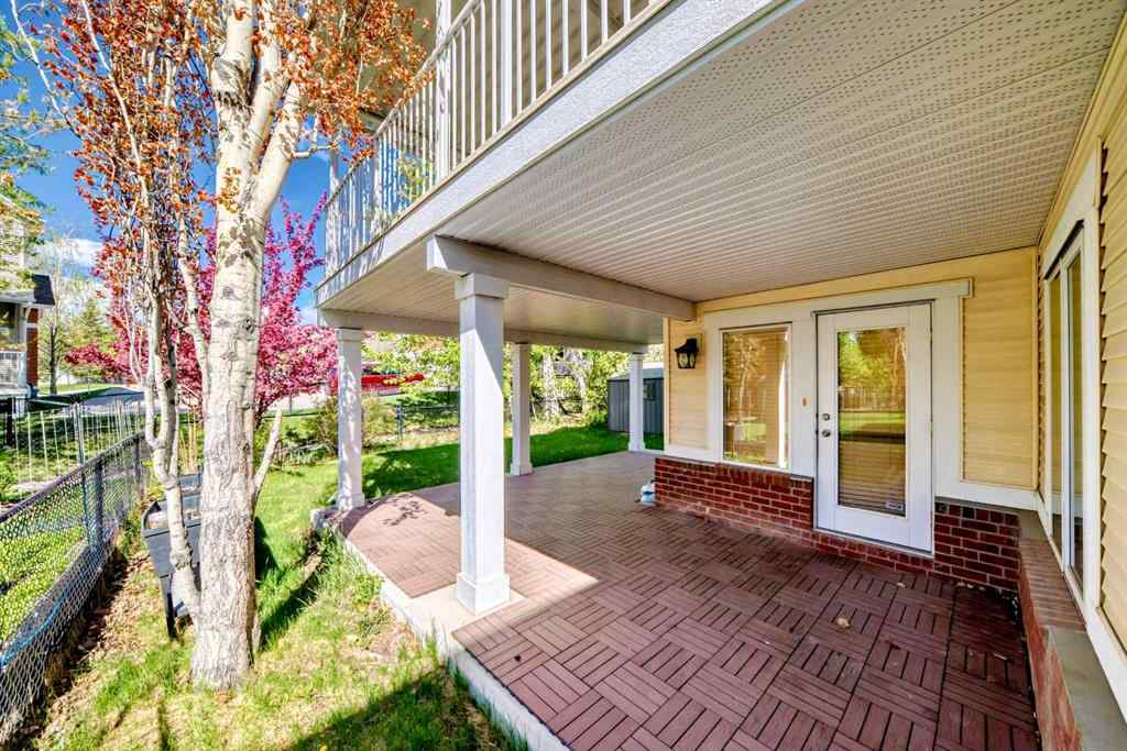 MLS® A2249237 - 327 Discovery Place SW in Discovery Ridge Calgary, Residential