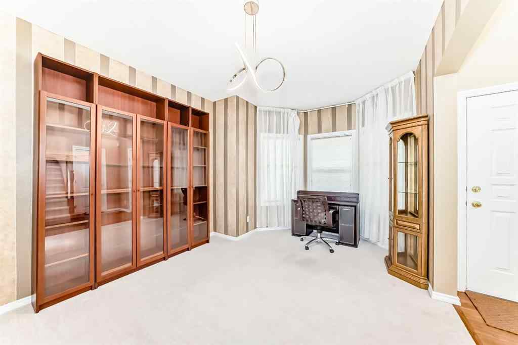 MLS® A2249237 - 327 Discovery Place SW in Discovery Ridge Calgary, Residential