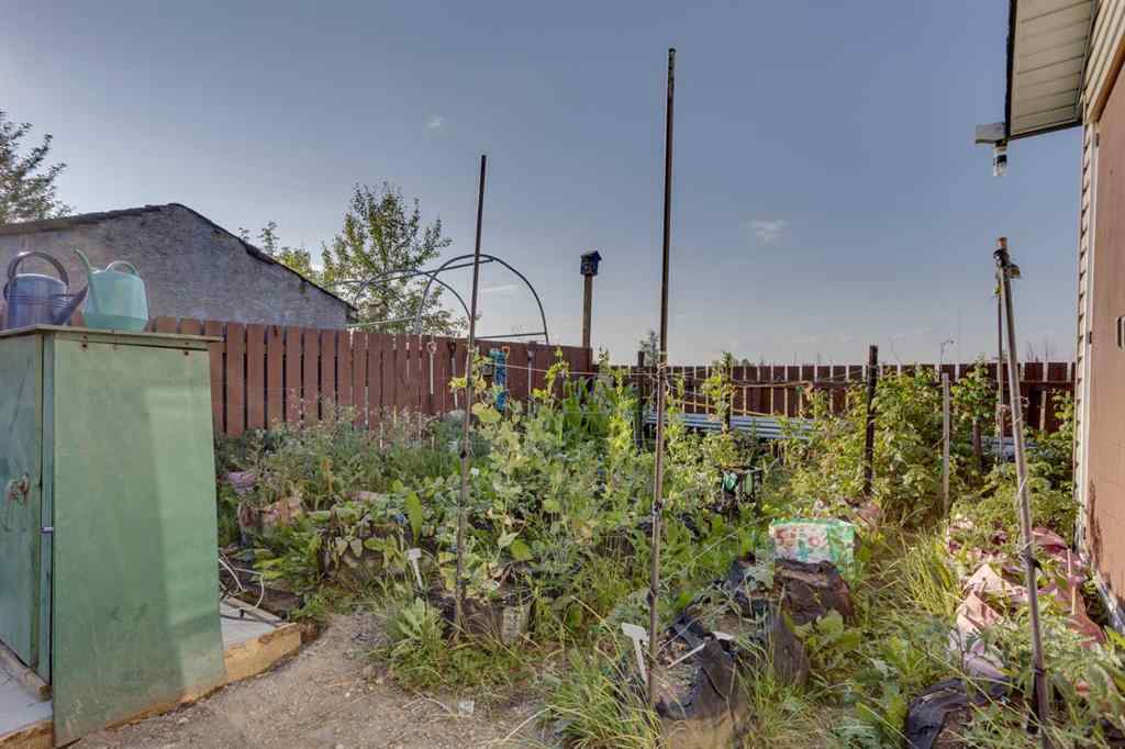 MLS® A2249238 - 236 Greely Road  in Gregoire Park Fort McMurray, Residential
