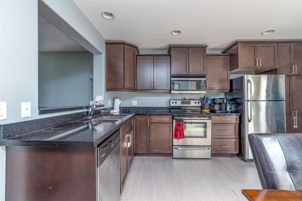 MLS® A2249242 - Unit #4 4118 41 Avenue   in Larsen Grove Lloydminster, Residential