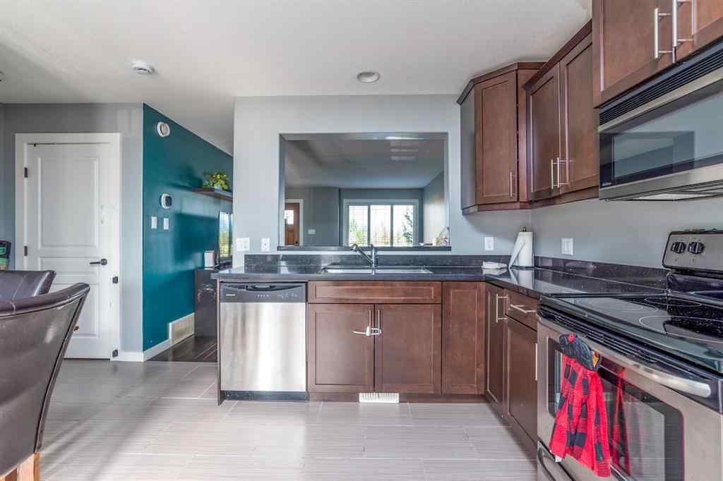 MLS® A2249242 - Unit #4 4118 41 Avenue   in Larsen Grove Lloydminster, Residential