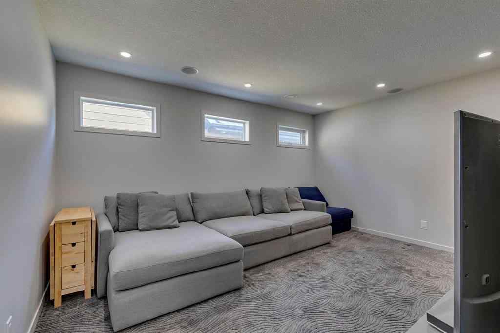 MLS® A2249245 - 18 Marquis Cove SE in Mahogany Calgary, Residential