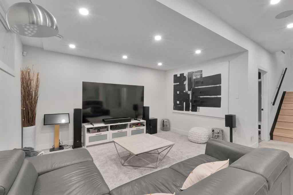 MLS® A2249253 - 1005 Drury Avenue NE in Bridgeland/Riverside Calgary, Residential