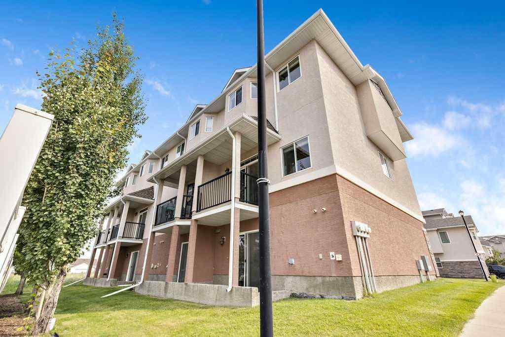 MLS® A2249255 - 135 Strathcona Circle  in Strathaven Strathmore, Residential