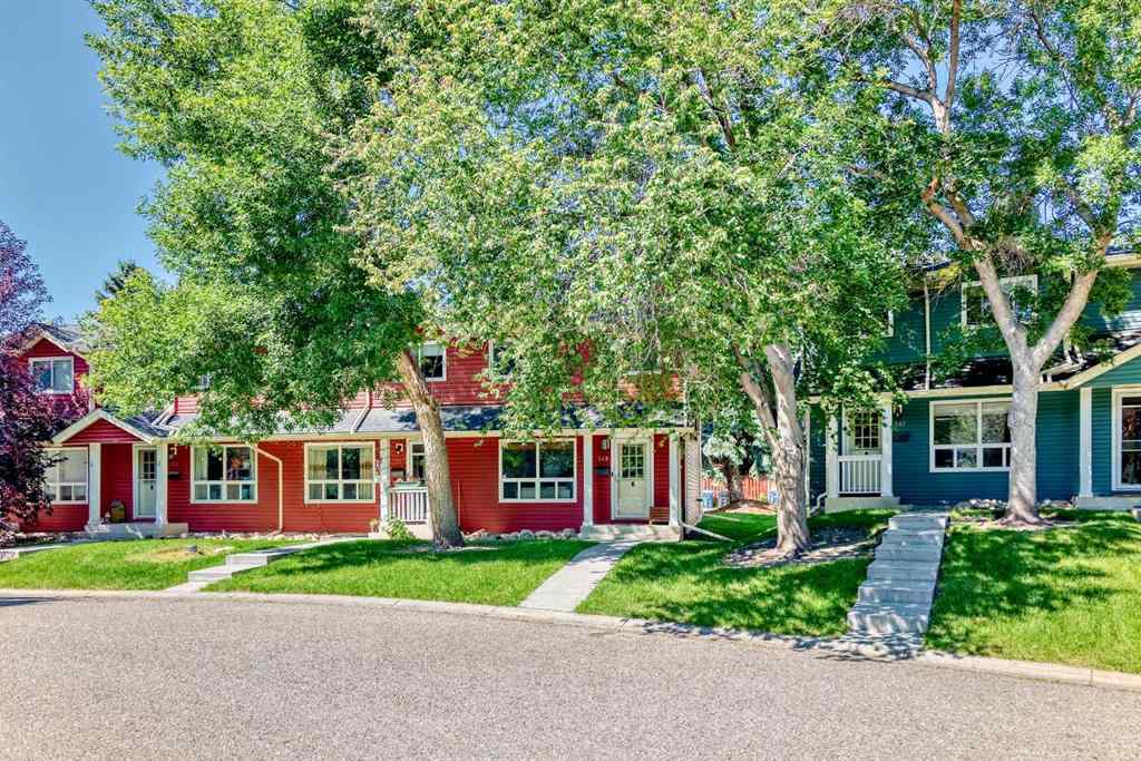 MLS® A2249262 - 549 Queenston Gardens SE in Queensland Calgary, Residential