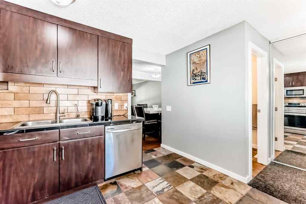 MLS® A2249262 - 549 Queenston Gardens SE in Queensland Calgary, Residential