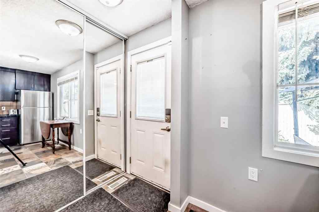 MLS® A2249262 - 549 Queenston Gardens SE in Queensland Calgary, Residential
