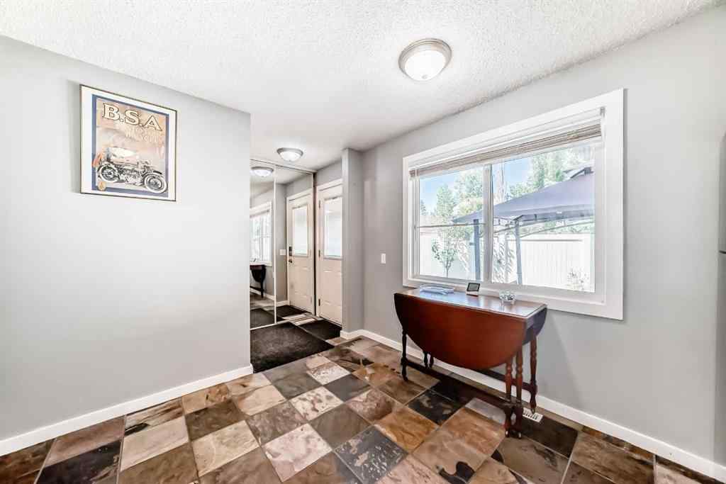 MLS® A2249262 - 549 Queenston Gardens SE in Queensland Calgary, Residential
