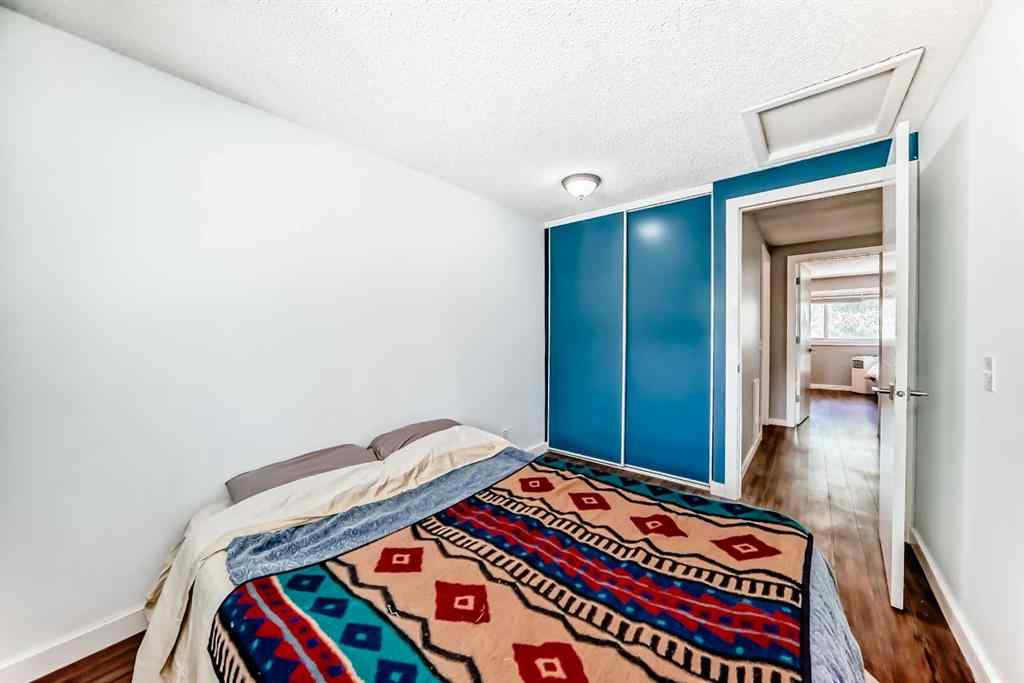 MLS® A2249262 - 549 Queenston Gardens SE in Queensland Calgary, Residential
