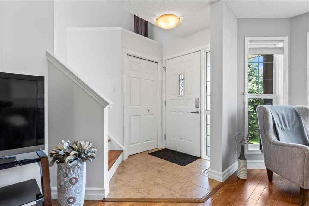 MLS® A2249264 - 140 Eversyde Circle SW in Evergreen Calgary, Residential