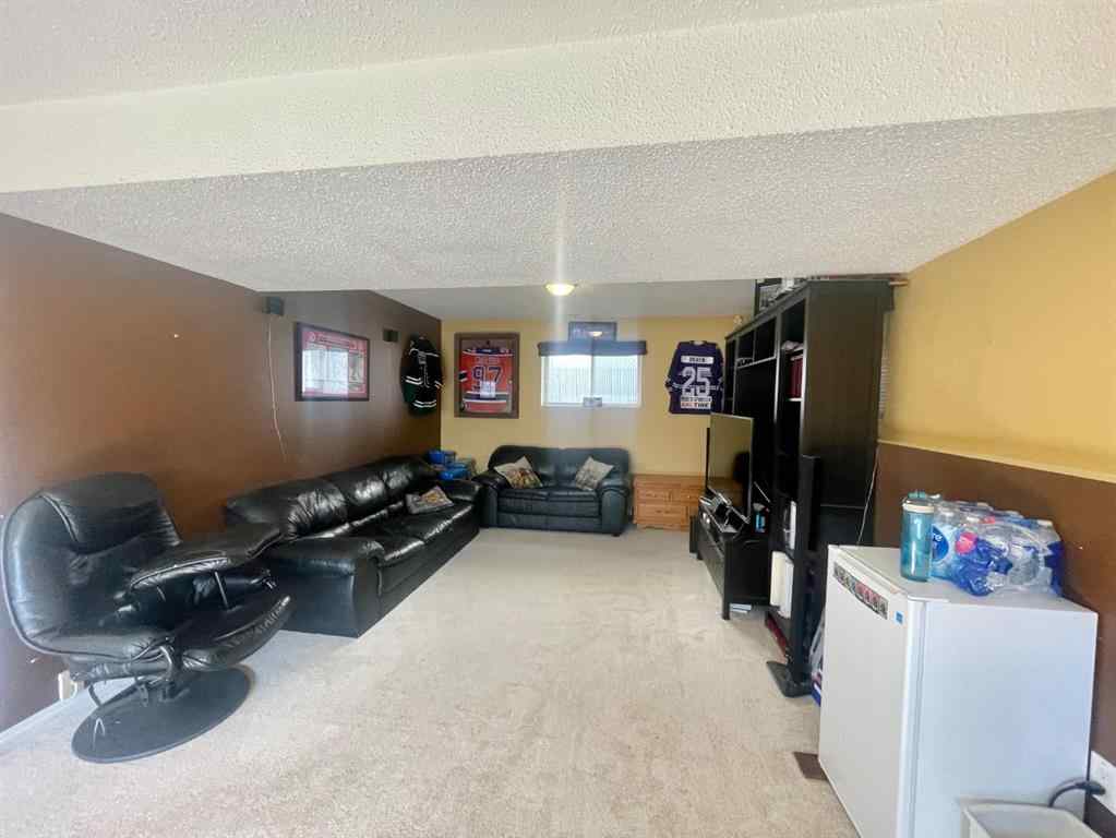 MLS® A2249267 - 5301 15 Ave   in Edson Edson, Residential