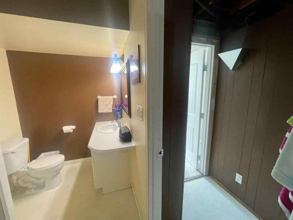 MLS® A2249267 - 5301 15 Ave   in Edson Edson, Residential