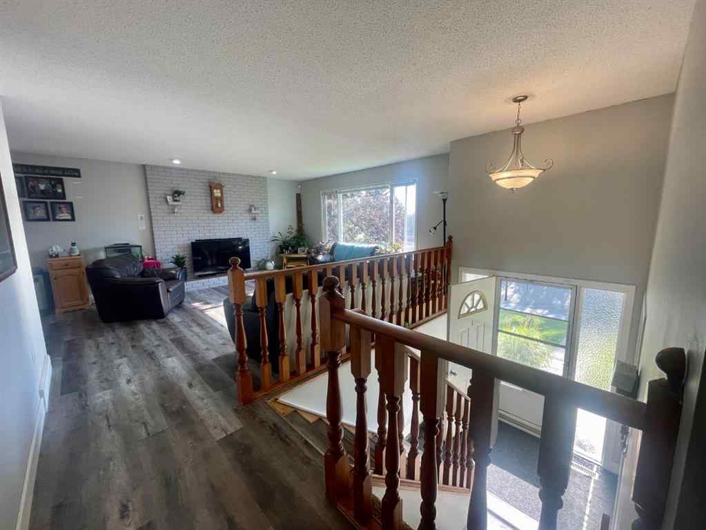 MLS® A2249267 - 5301 15 Ave   in Edson Edson, Residential