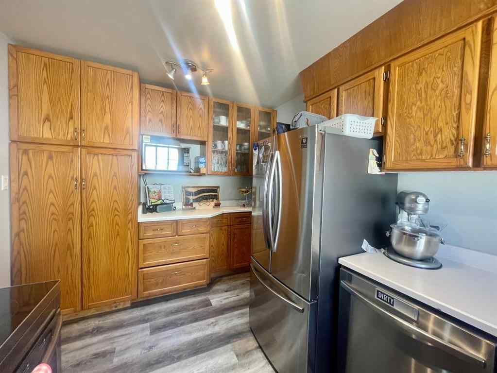 MLS® A2249267 - 5301 15 Ave   in Edson Edson, Residential
