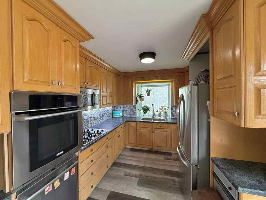 MLS® A2249271 - 133 CHEVIOT Drive  in Mountain View Hinton, Residential