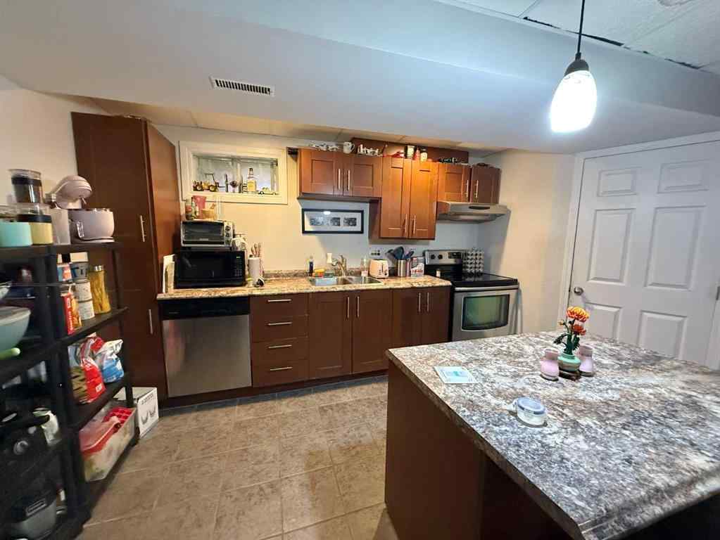 MLS® A2249271 - 133 CHEVIOT Drive  in Mountain View Hinton, Residential