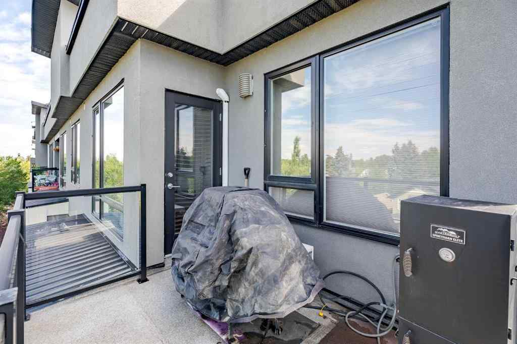 MLS® A2249279 - Unit #403 607 17 Avenue NW in Mount Pleasant Calgary, Residential