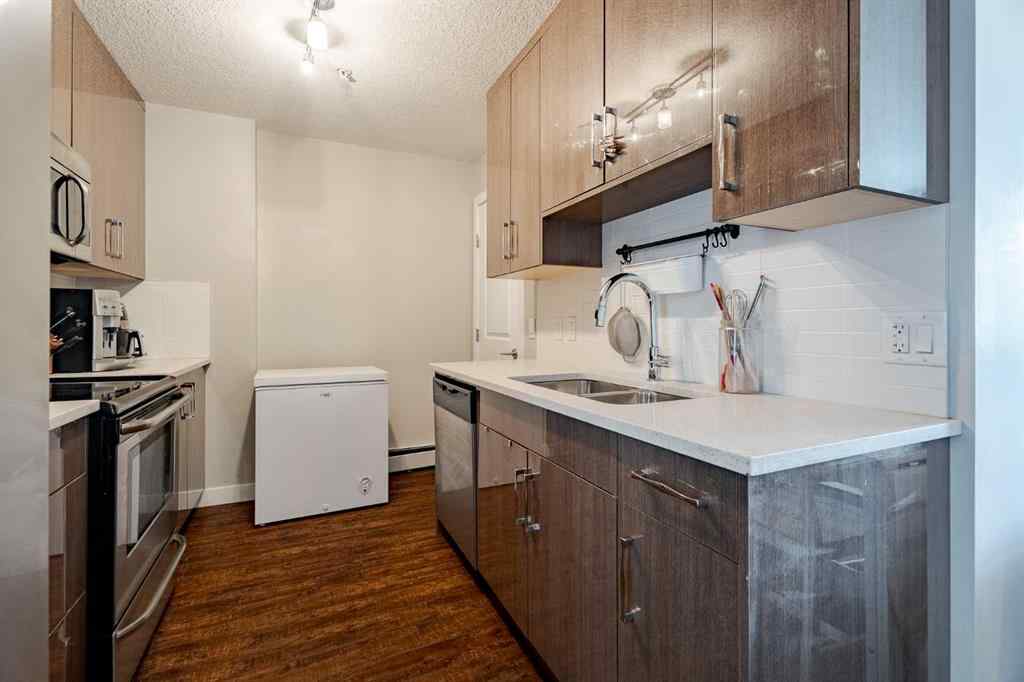 MLS® A2249279 - Unit #403 607 17 Avenue NW in Mount Pleasant Calgary, Residential