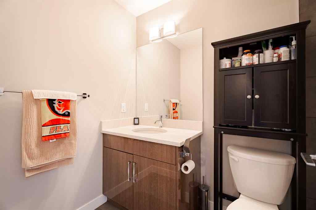 MLS® A2249279 - Unit #403 607 17 Avenue NW in Mount Pleasant Calgary, Residential