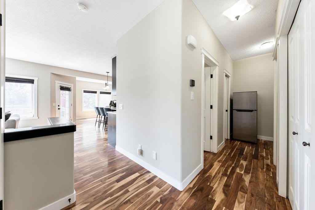 MLS® A2249287 - 1363 Kings Heights Road SE in Kings Heights Airdrie, Residential