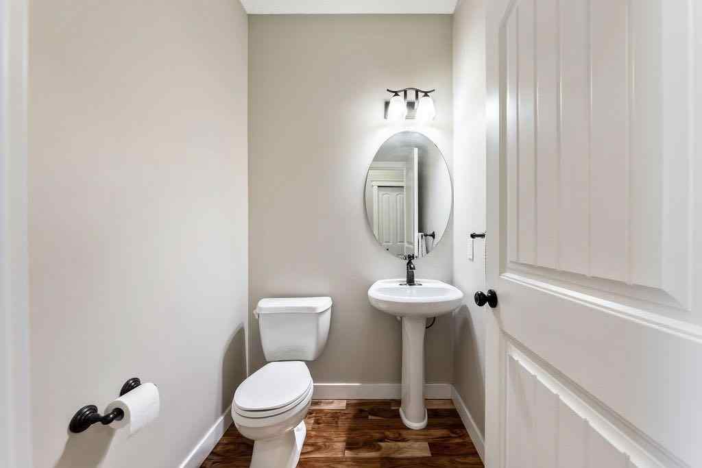 MLS® A2249287 - 1363 Kings Heights Road SE in Kings Heights Airdrie, Residential