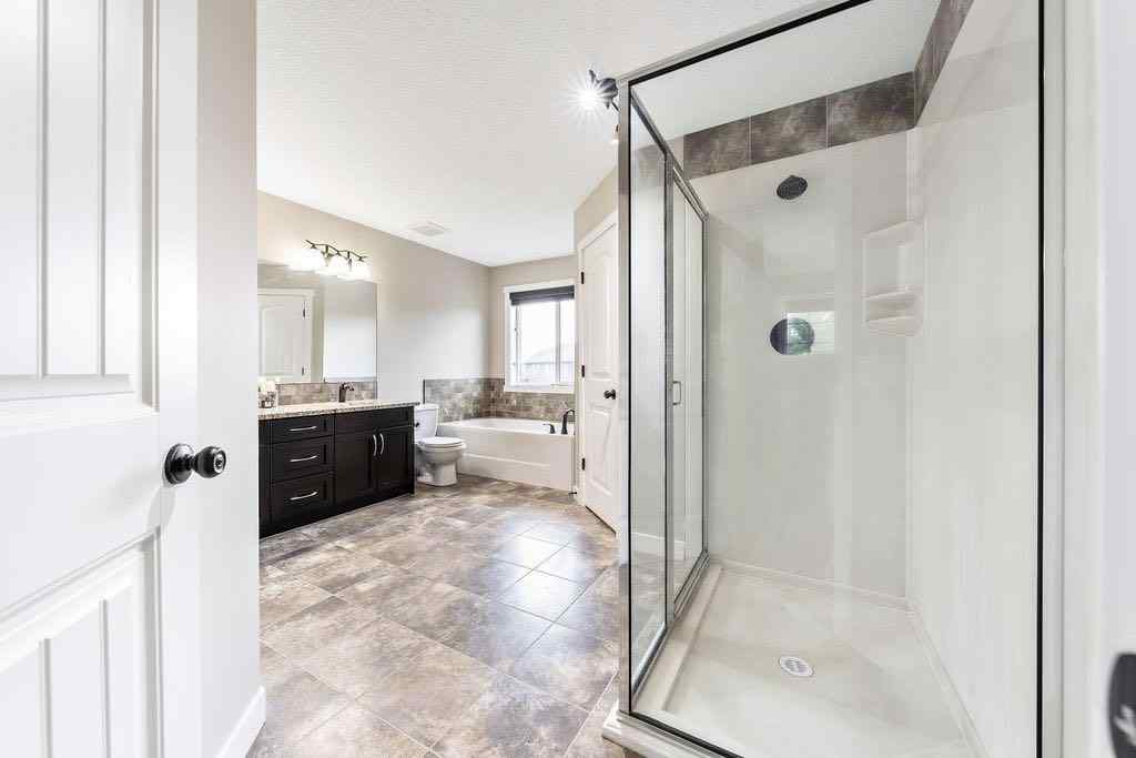 MLS® A2249287 - 1363 Kings Heights Road SE in Kings Heights Airdrie, Residential