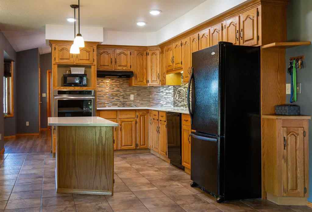 MLS® A2249290 - 4922 44 Street  in NONE Castor, Residential
