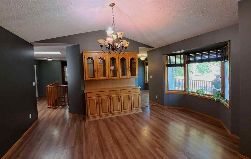 MLS® A2249290 - 4922 44 Street  in NONE Castor, Residential