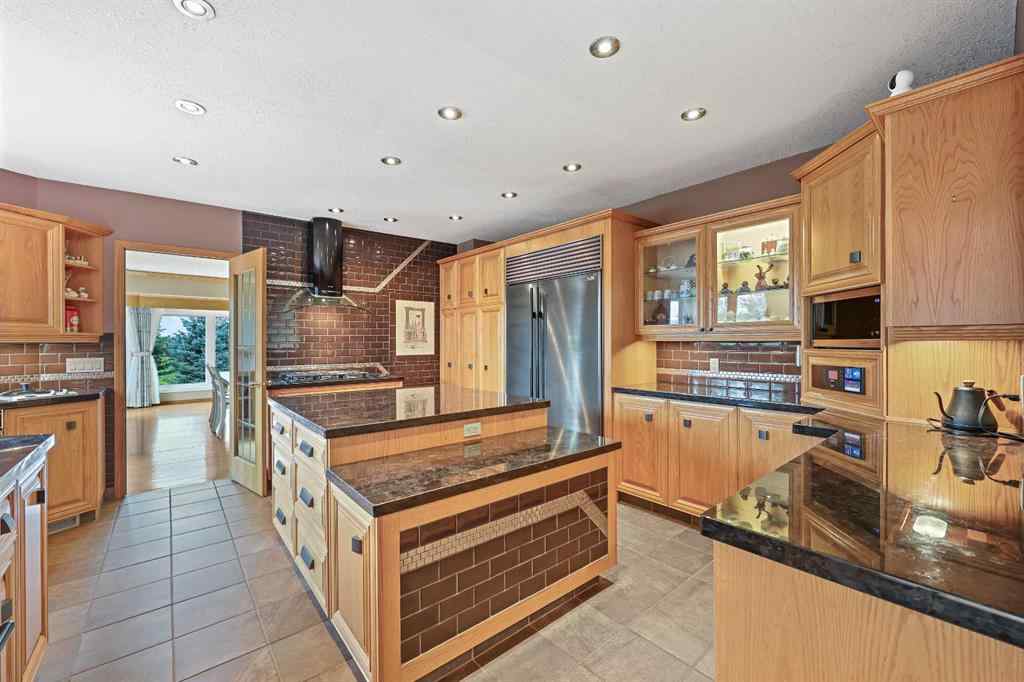 MLS® A2249291 - 242125 8 Street E in NONE Rural Foothills County, Residential