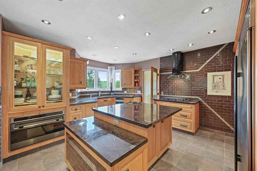 MLS® A2249291 - 242125 8 Street E in NONE Rural Foothills County, Residential
