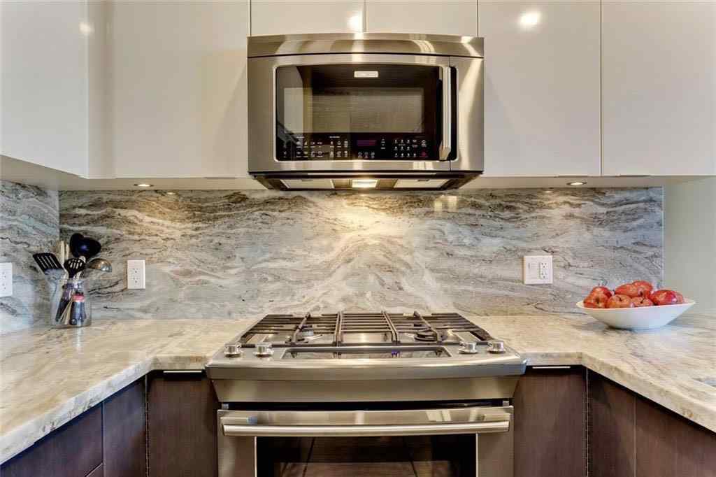 MLS® A2249292 - 111 Confluence Mews SE in Downtown East Village Calgary, Residential