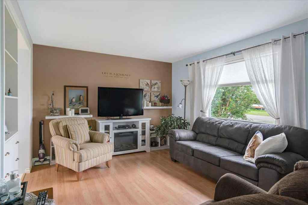 MLS® A2249295 - 101 Elliott Street  in NONE Aldersyde, Residential