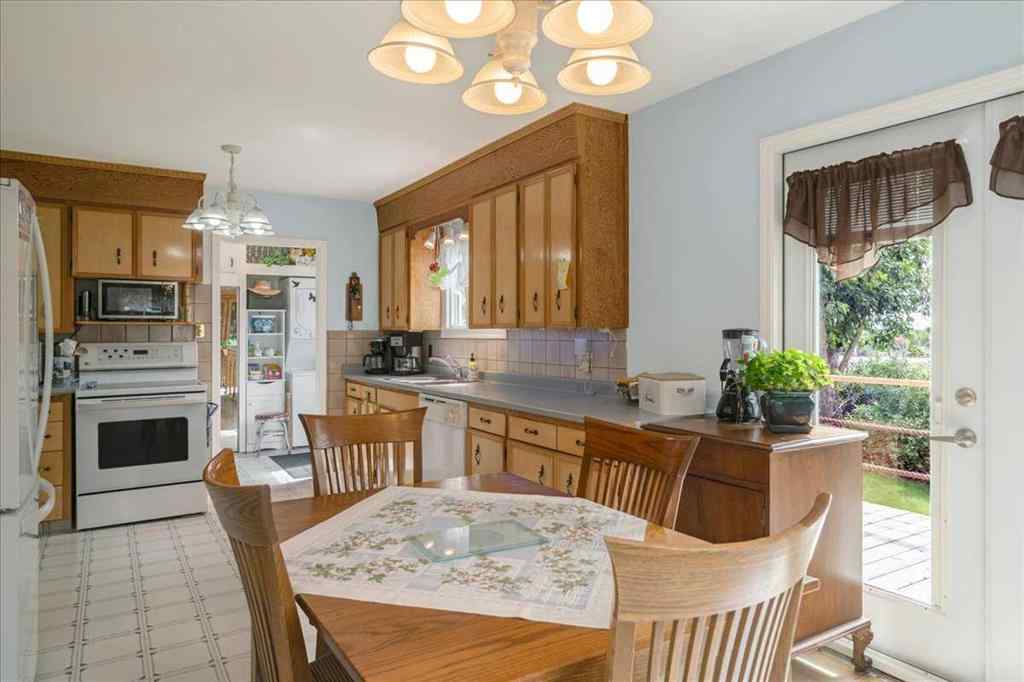 MLS® A2249295 - 101 Elliott Street  in NONE Aldersyde, Residential